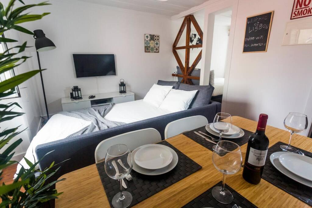 Ola Lisbon - Bairro Alto I Apartment Bagian luar foto