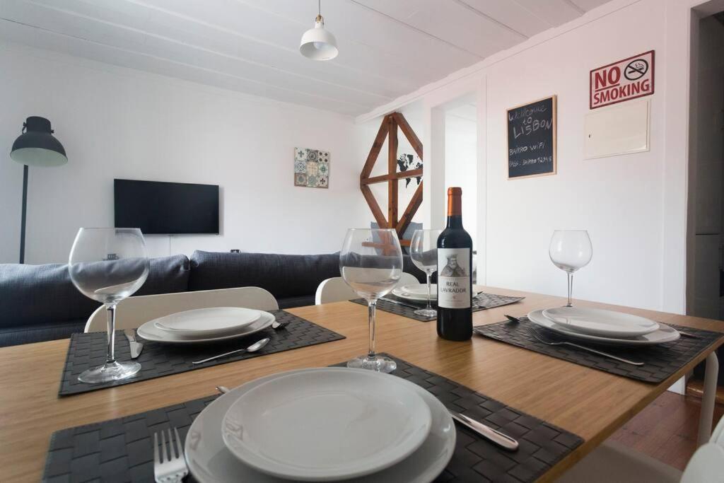 Ola Lisbon - Bairro Alto I Apartment Bagian luar foto